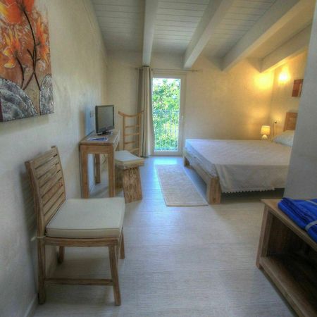 La Casa Di Pier Hotel Олбия Екстериор снимка